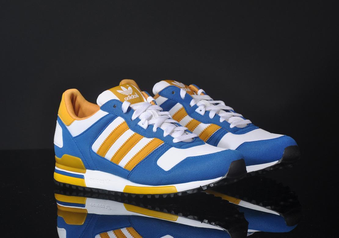 おすすめプライズ｜株式会社タイトー adidas-zx-700-white-royal-gold トップス